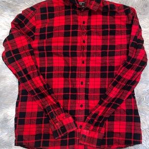 Forever 21 Red and Black Plaid Men's Shirt
